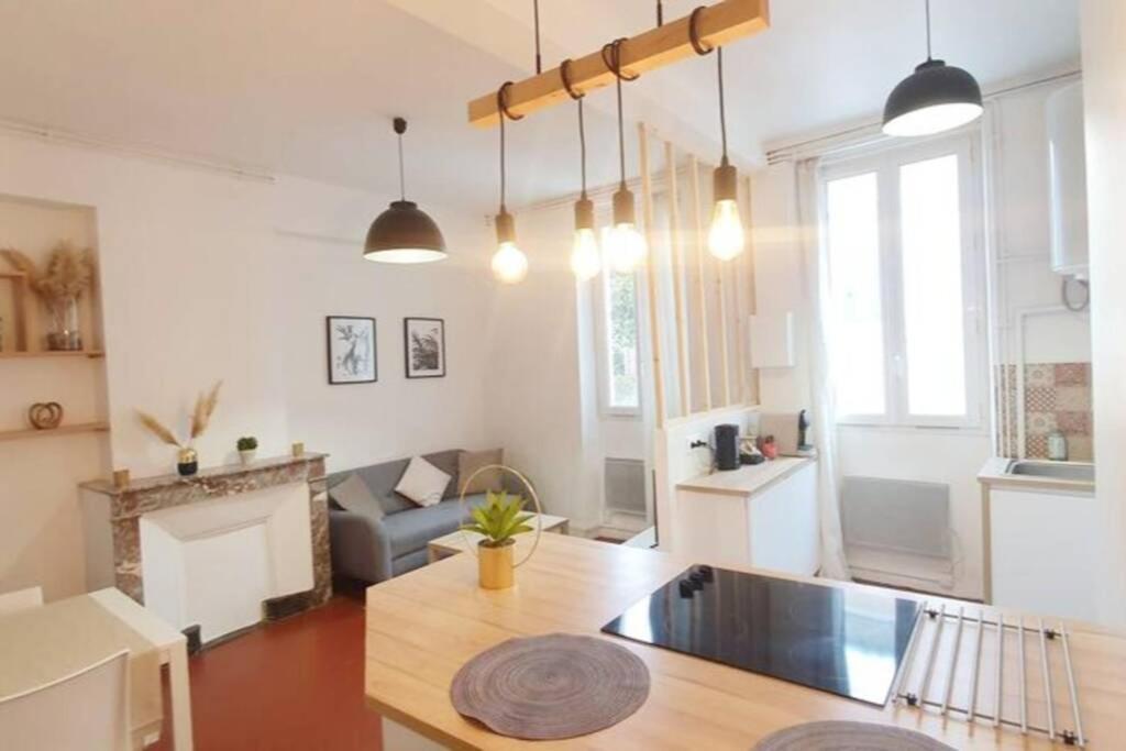 T2 Cosy Au Calme,Entree Autonome,Centre Historique Apartment มงเตลิมาร์ ภายนอก รูปภาพ