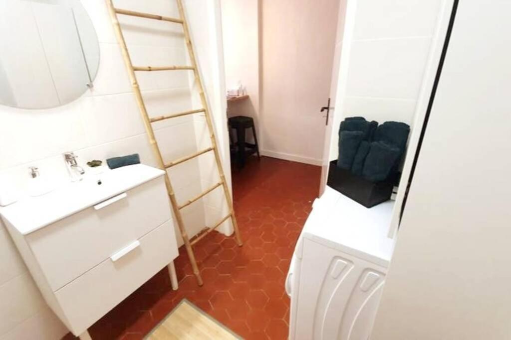 T2 Cosy Au Calme,Entree Autonome,Centre Historique Apartment มงเตลิมาร์ ภายนอก รูปภาพ